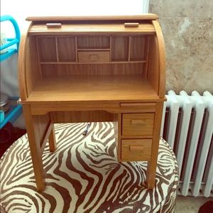 American girl furniture- retired 2018